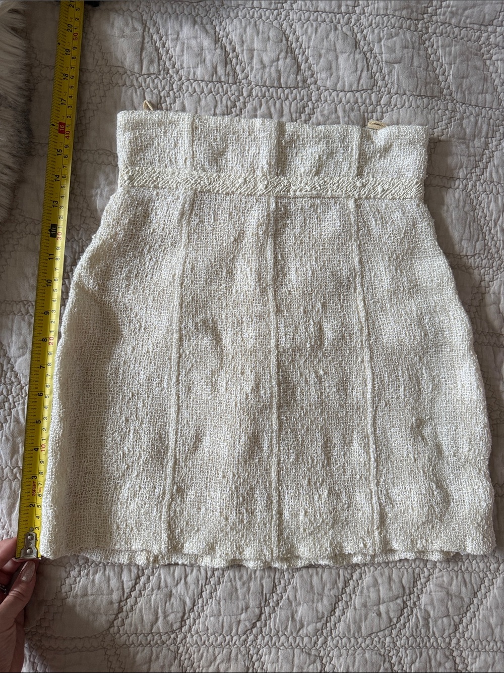 CHANEL Cream tweed High-Waist Mini Skirt with xs